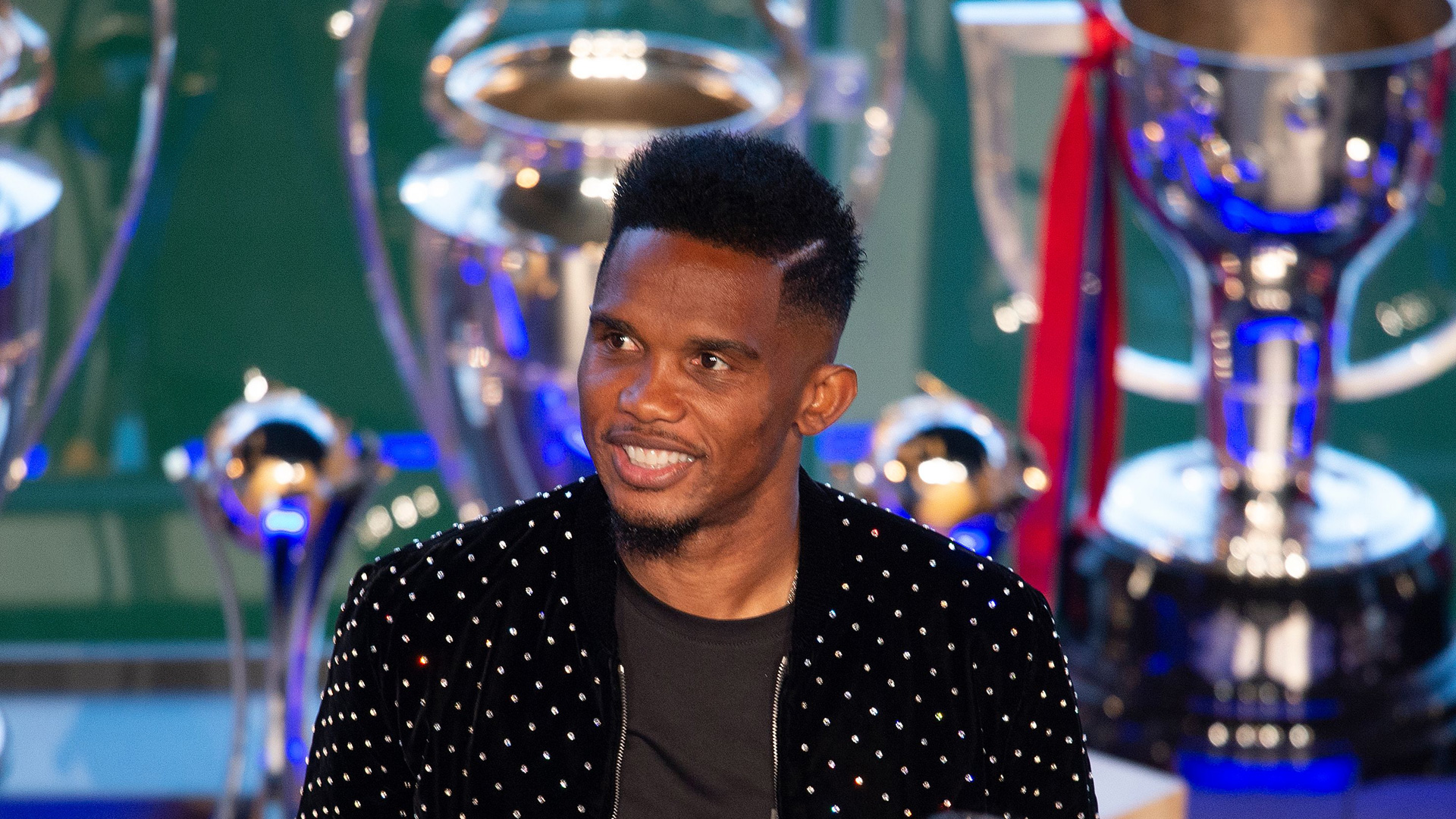 Samuel Eto'o é anunciado por equipe do Qatar