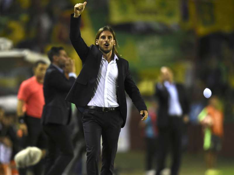 Defensa Y Justicia 0 X 0 Sao Paulo Tricolor Empata Sem Gols Na Argentina E Decidira A Vaga No Morumbi Goal Com