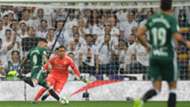 Sanabria Keylor Navas Real Madrid Betis