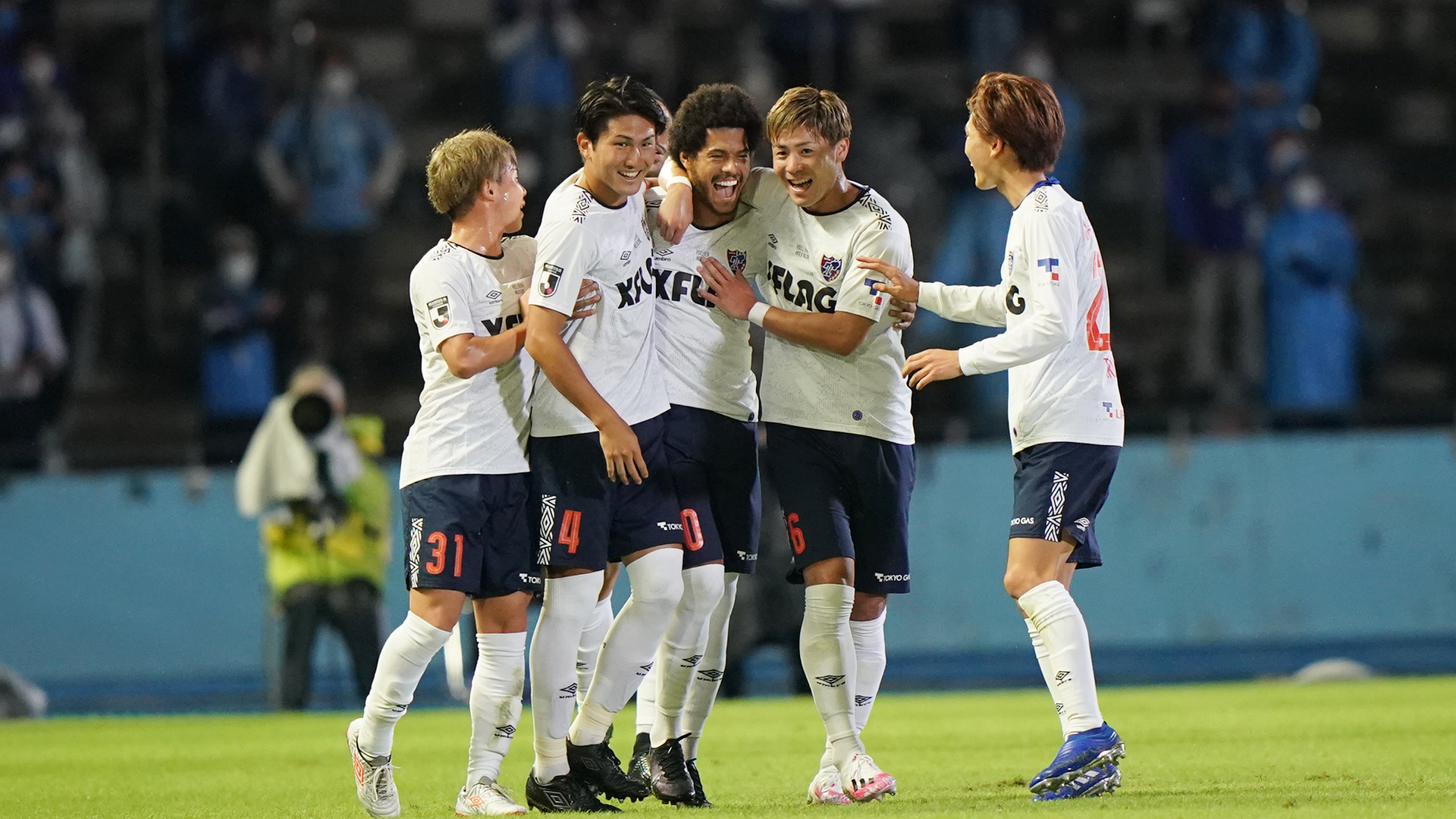 ルヴァン杯決勝進出賭けた 多摩川クラシコ はfc東京に軍配 守護神躍動の柏は横浜fmに完封勝利 Goal Com