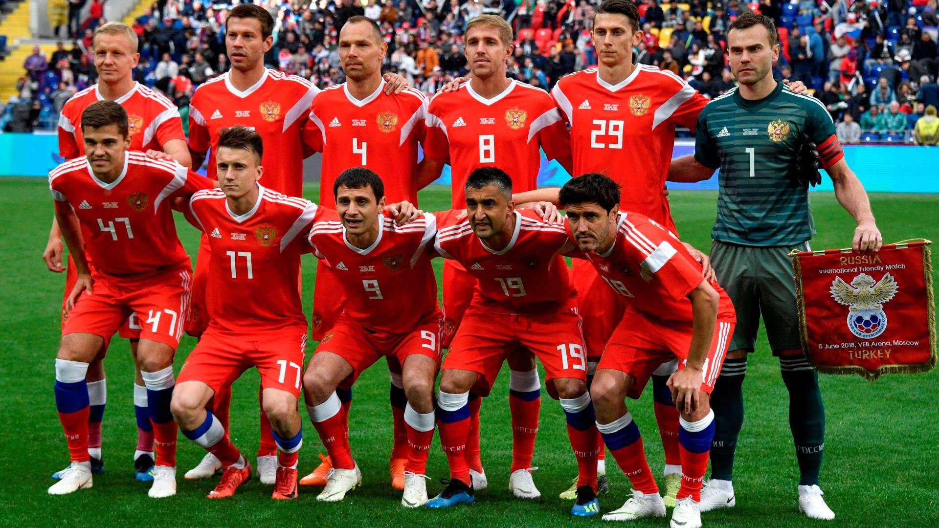 ロシア代表レジェンドが見る母国 1試合5得点のfwが見る 後継者 は W杯開幕直前連載 Goal Com ロシア代表レジェンドが見る母国 1試合5得点のfwが見る 後継者 は W杯開幕直前連載 Goal Com