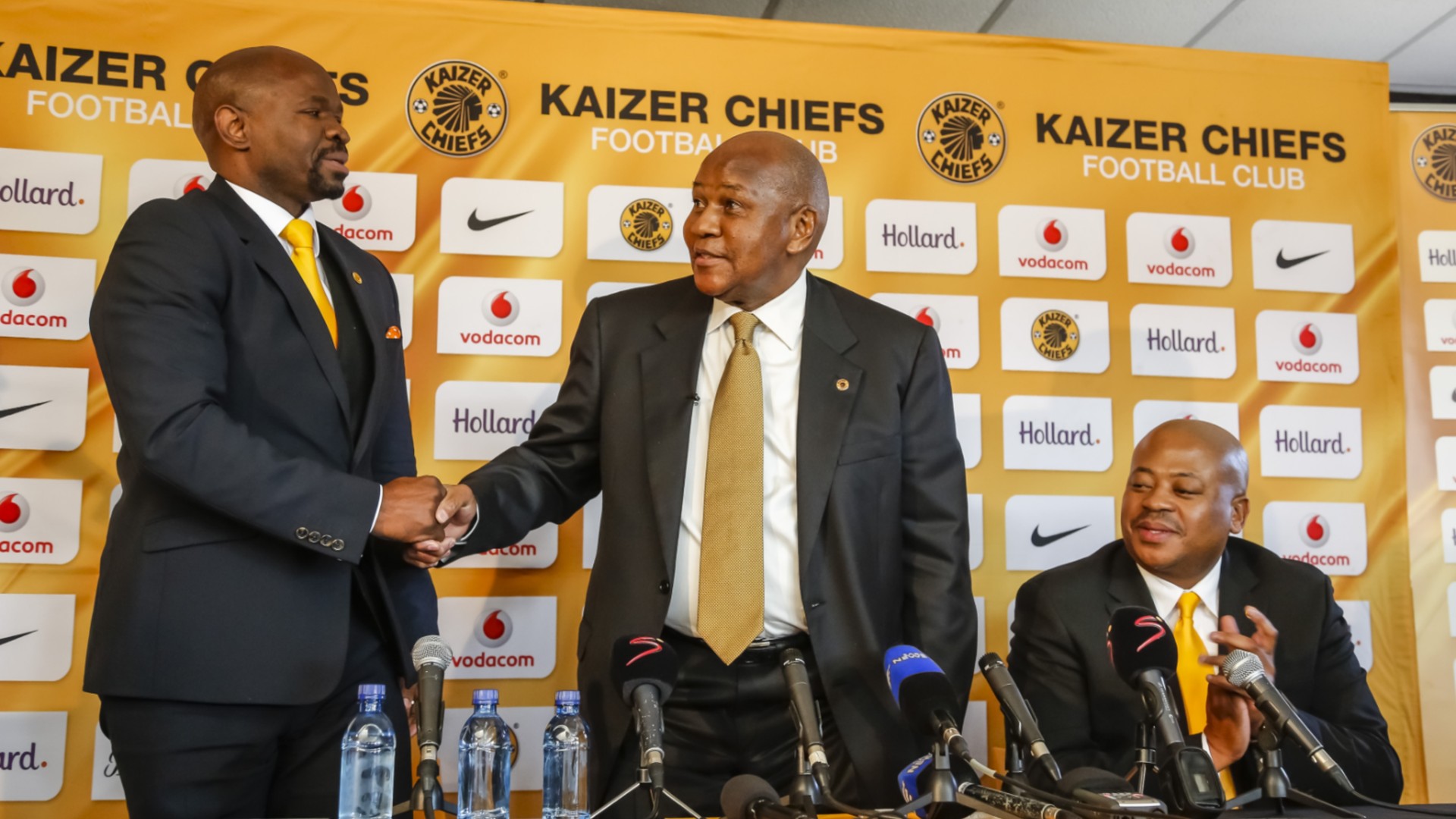 Kaizer Motaung S Words Broke My Heart At Kaizer Chiefs Komphela Goal Com