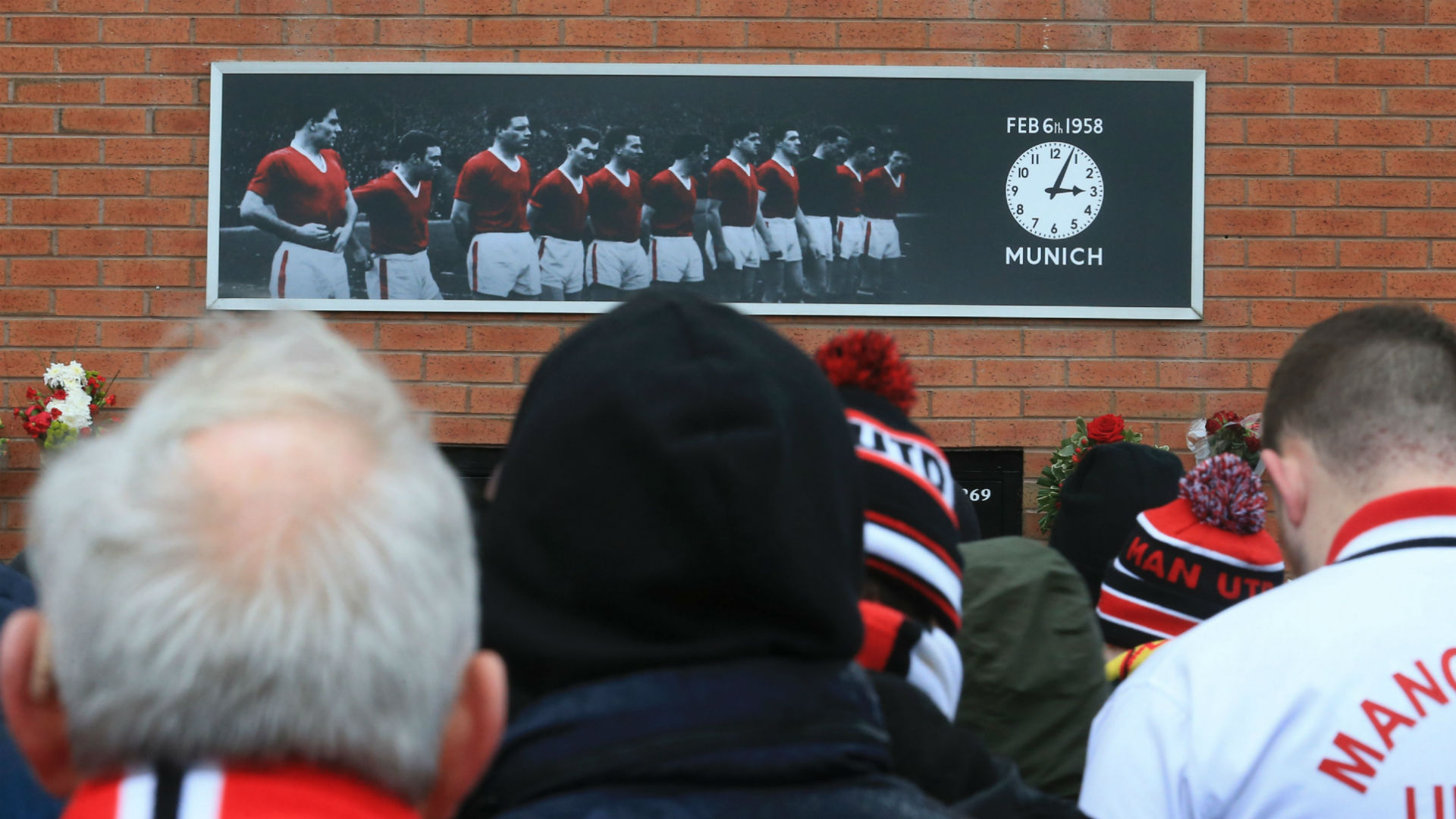 Munich Air Disaster The Man Utd Busby Babes Tragedy That Shocked Football Goal Com