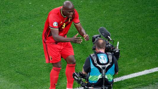 Chris I Love You Lukaku Pays Tribute To Stricken Eriksen After Belgium Opener Against Russia Goal Com