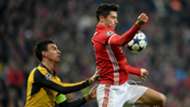 Laurent Koscielny Robert Lewandowski Arsenal Bayern 2017