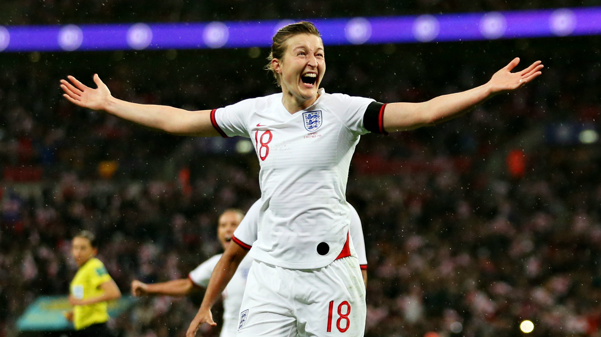 メガネパフォーマンス でイングランド中の話題に エレン ホワイトが語る女子サッカー人気の高まり Goal Com
