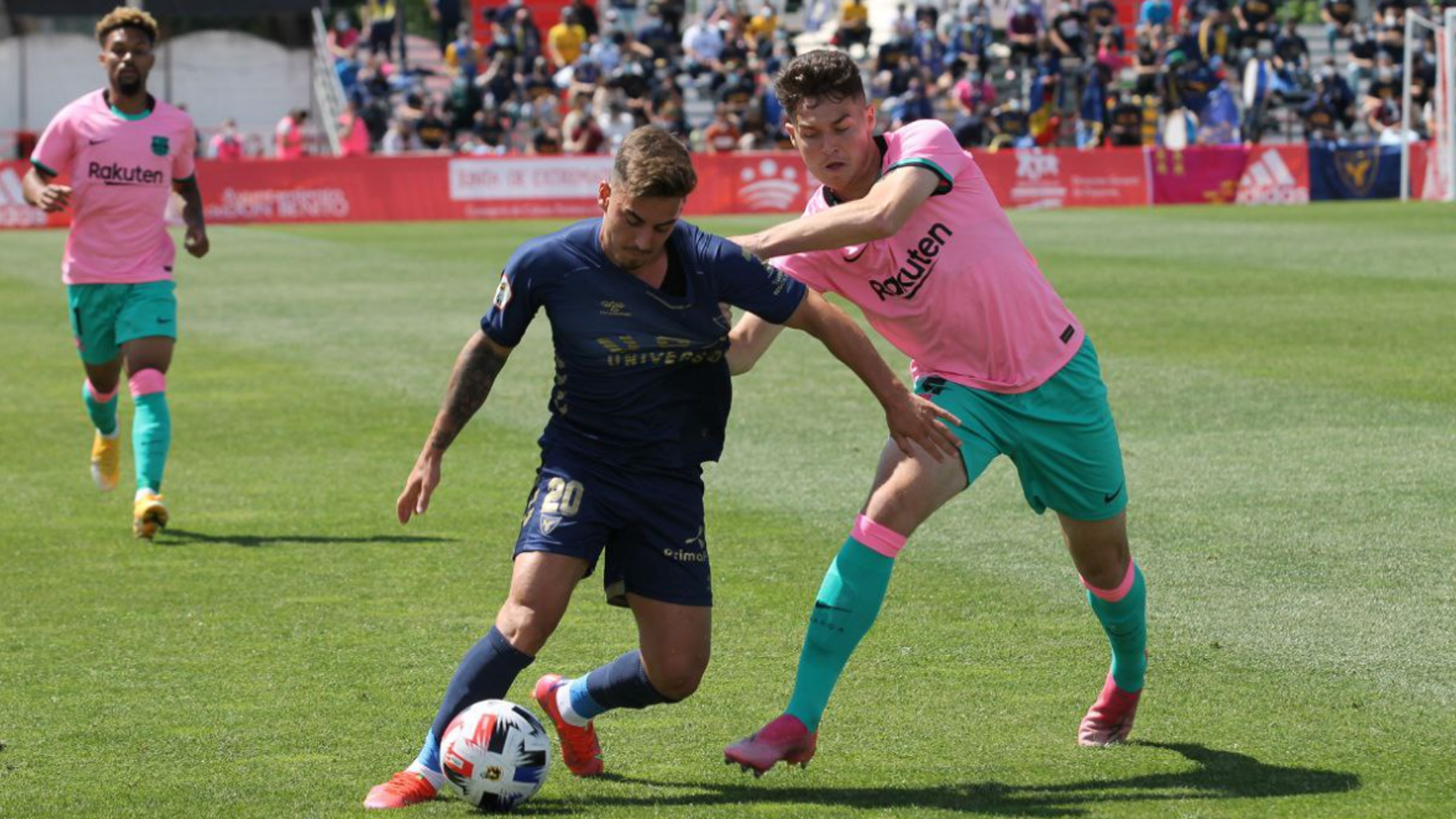 Los filiales de Barça y Madrid eliminados. Algeciras, Burgos, R.Sociedad B, Amorebieta, Ibiza, UCAM, Bilbao Athletic y Badajoz a un paso del ascenso Los filiales de Barça y Madrid eliminados. Algeciras, Burgos, R.Sociedad B, Amorebieta, Ibiza, UCAM, Bilbao Athletic y Badajoz a un paso del ascenso