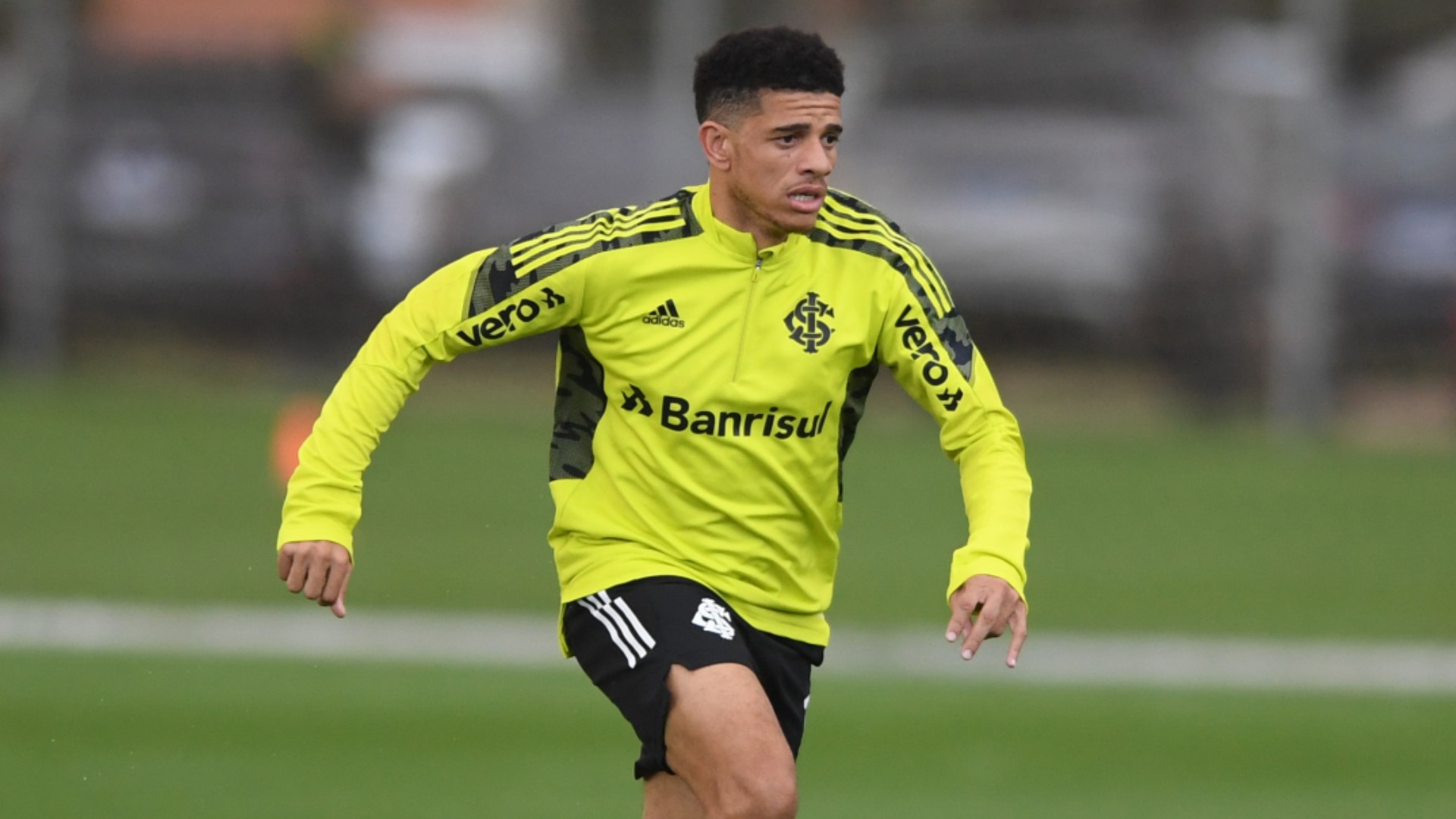 Taison E Saravia Reforcam O Inter Contra O Cuiaba Pelo Brasileirao Goal Com