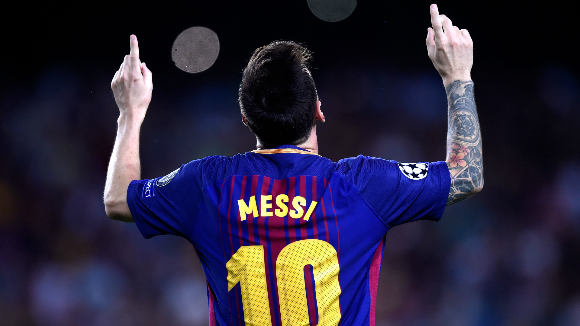 Por que Messi levanta os dedos aos céus ao celebrar seus gols ...