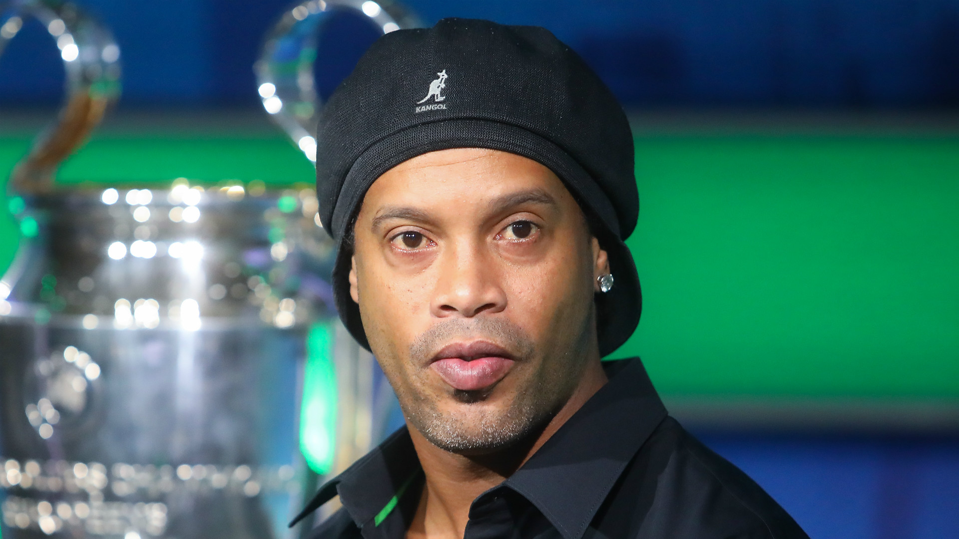 Barcelona And Brazil Legend Ronaldinho Has Luxury Cars And Snooker