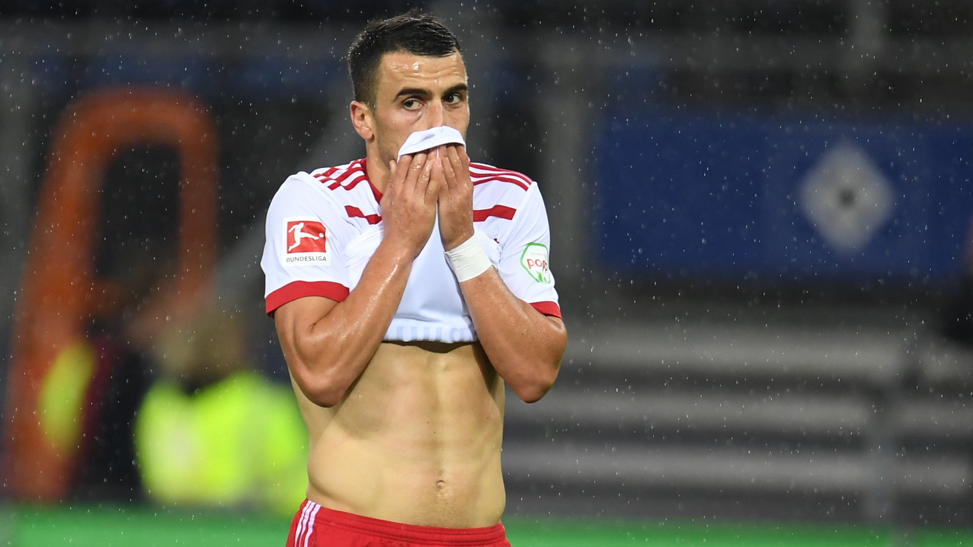 Hsv Kostic Verweigerte Reise Suche Nach Neuem Verein Goal Com