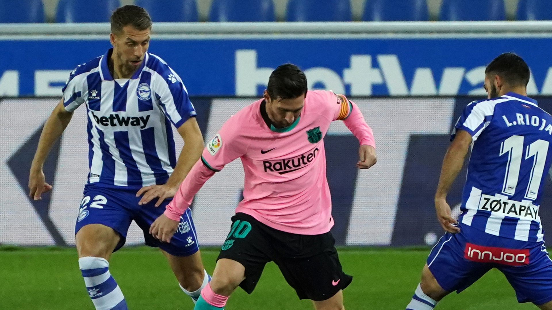 Hướng dẫn soi kèo Tài xỉu chi tiết nhất - Soi kèo Alaves vs Barcelona
