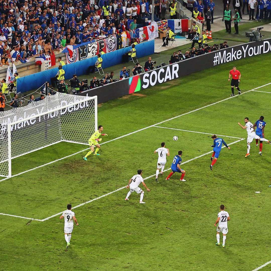 Goal S Instagram Captures The Weird And Wonderful Of Euro 16 Goal Com Goal S Instagram Captures The Weird And Wonderful Of Euro 16 Goal Com