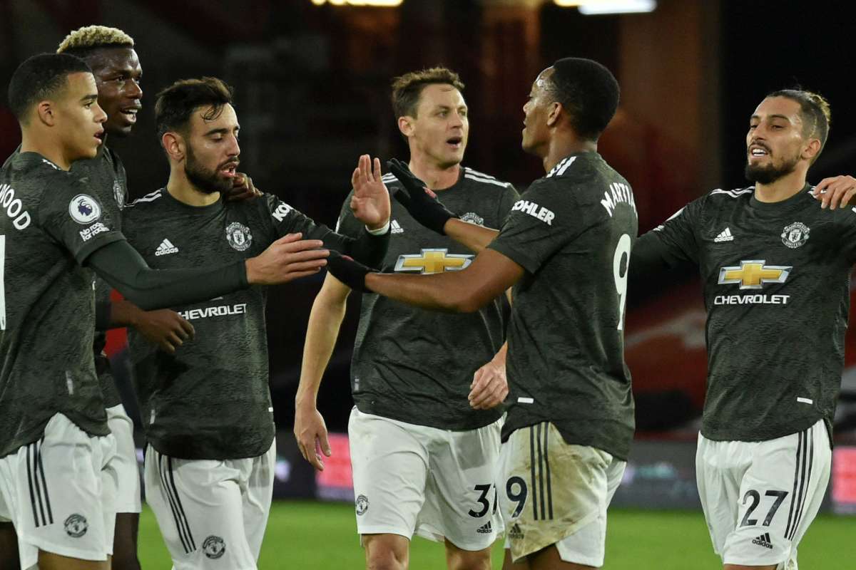 Man Utd claim Premier League first with away goals streak | Goal.com