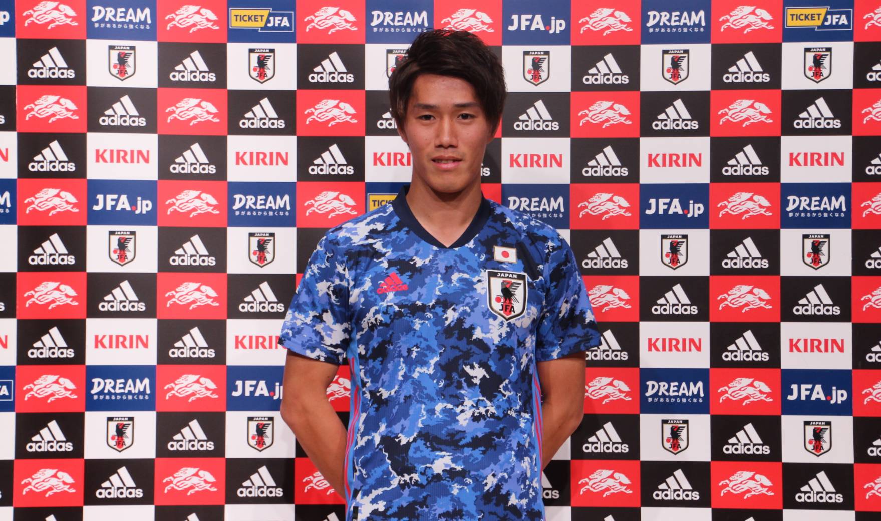 日本代表新ユニフォームに好感触の遠藤渓太 東京五輪へ向け意気込み 出来ることを最大限やればいい Goal Com 日本代表新ユニフォームに好感触の遠藤渓太 東京五輪へ向け意気込み 出来ることを最大限やればいい Goal Com