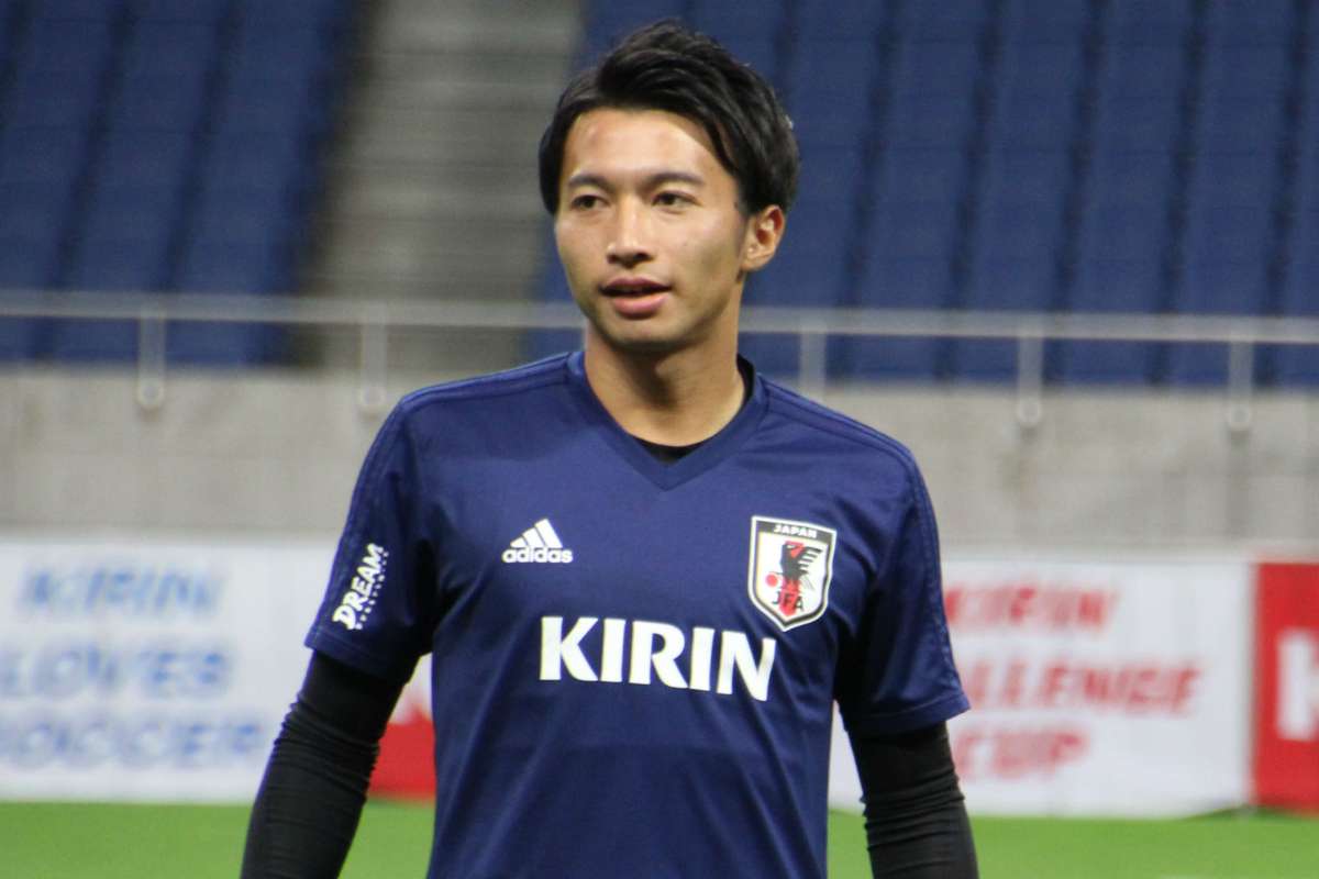 新メンバーとの競争 連係を意識する柴崎岳 中米勢との2連戦へ W杯予選への自信を付けたい Goal Com 新メンバーとの競争 連係を意識する柴崎岳 中米勢との2連戦へ W杯予選への自信を付けたい Goal Com