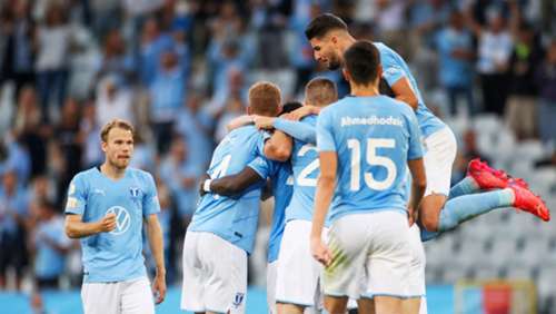 Malmo celebrate 2021-22