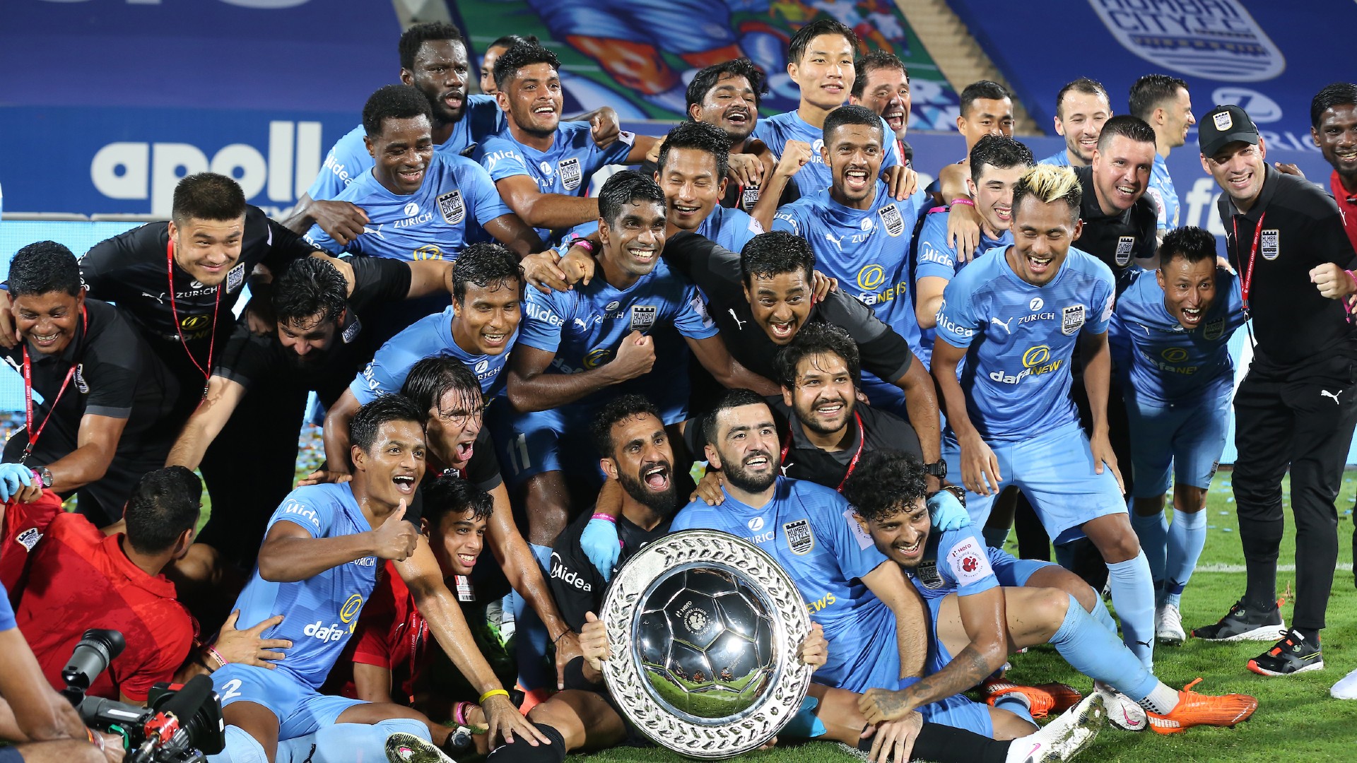 ISL Final: Chance for most of Mumbai City FC players and coach Sergio  Lobera to win their maiden title | Goal.com
