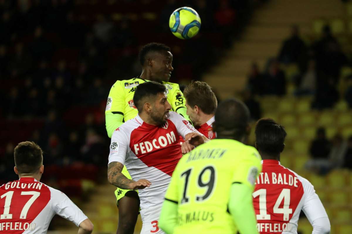 Maripán se vuelve a abrazar con el Monaco después de tres derrotas |  Goal.com