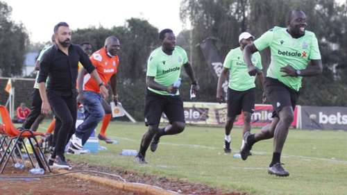 Gor Mahia coach Carlos Vaz Pinto and Jerim Onyango.