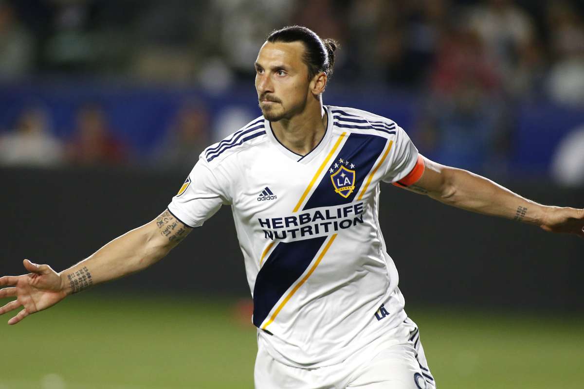 Ibrahimovic Vela And Nani Headline Mls Best Xi For April Goal Com