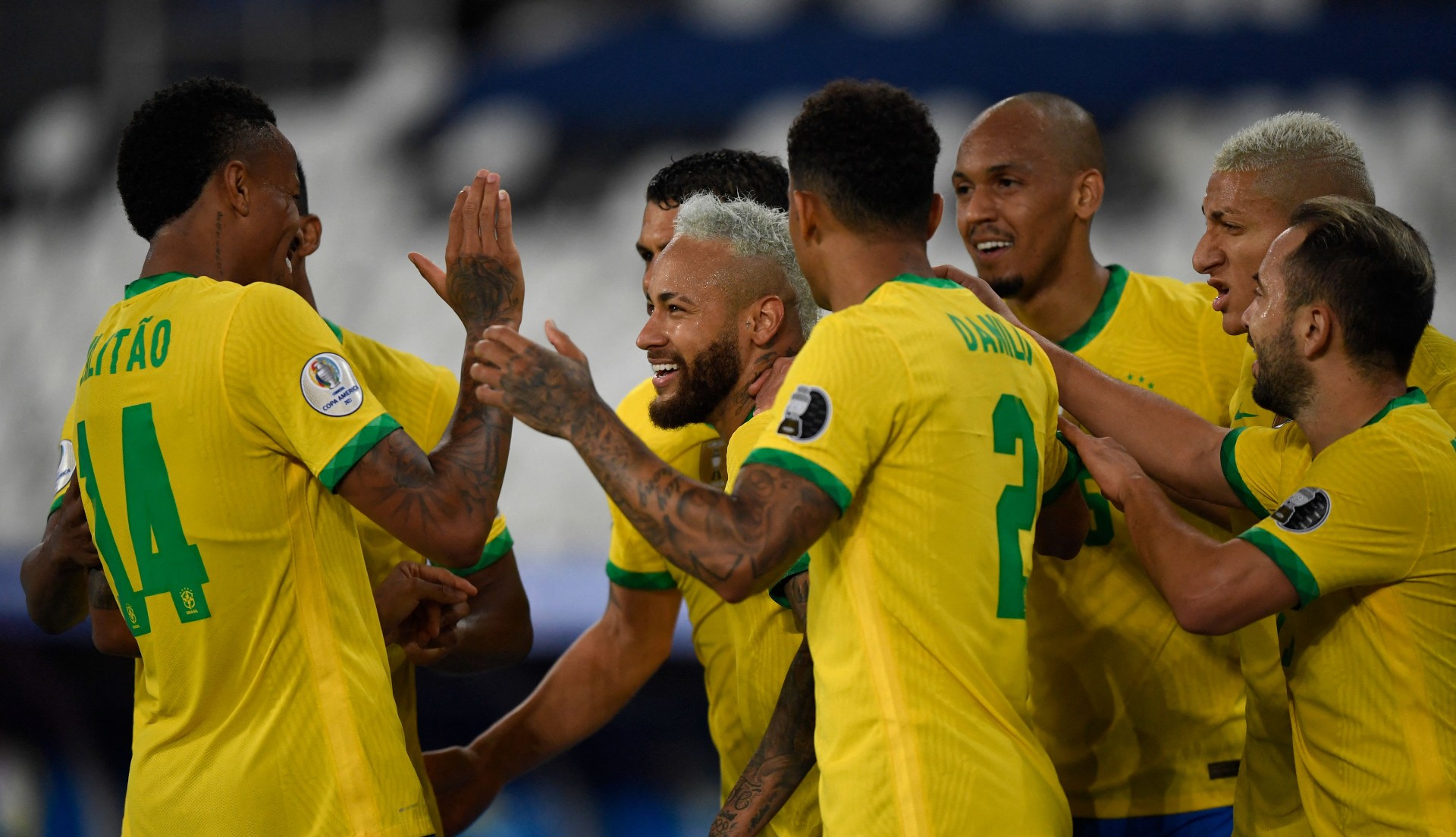 ネイマール躍動 王者ブラジルが4発快勝 コロンビアはシュート23本もスコアレス コパ アメリカ Goal Com ネイマール躍動 王者ブラジルが4発快勝 コロンビアはシュート23本もスコアレス コパ アメリカ Goal Com