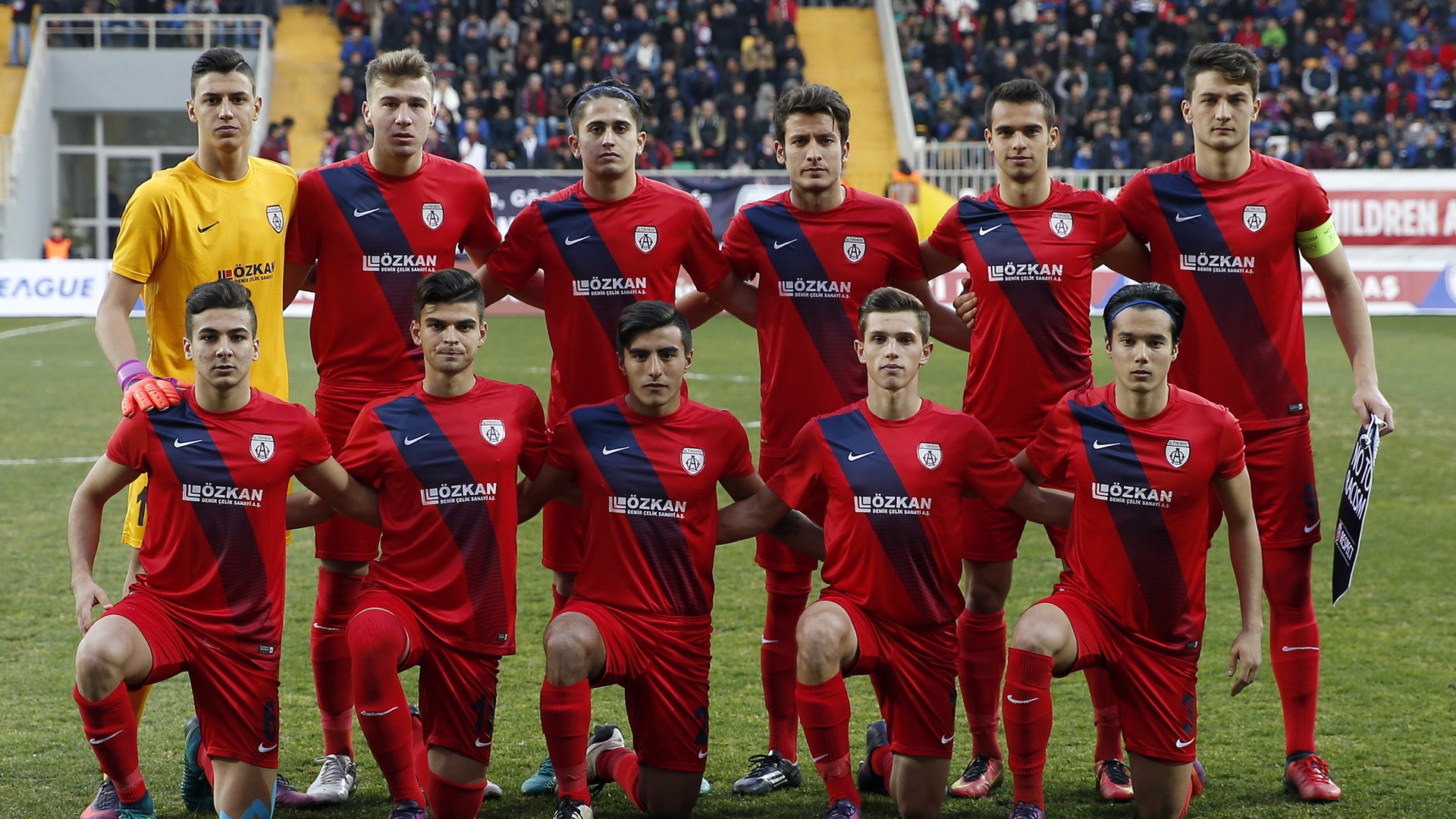 Altinordu Izmir Und Seine Jugendarbeit Ein Vorbild Fur Galatasaray Und Co Goal Com