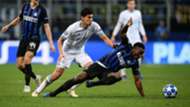 Kwadwo Asamoah Inter PSV Champions League