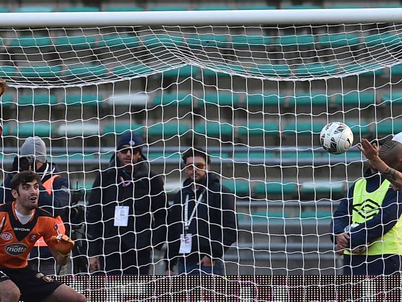 浦和学院がイタリアでフェアプレーの模範に セリエdクラブに根付いた清掃の習慣 Goal Com 浦和学院がイタリアでフェアプレーの模範に セリエdクラブに根付いた清掃の習慣 Goal Com