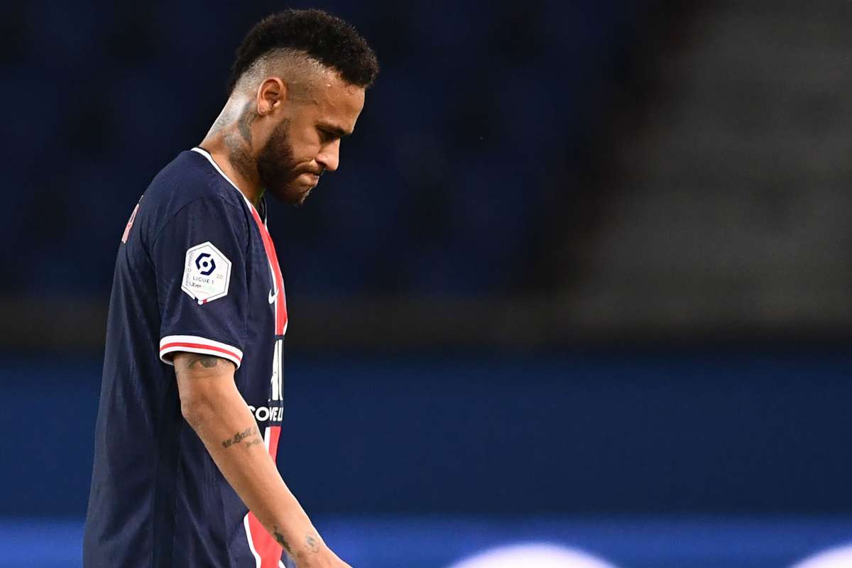 Neymar Accuses Marseille Defender Gonzalez Of Racism After Being Sent Off For Slap During Brawl Goal Com - club brawl stars marseille