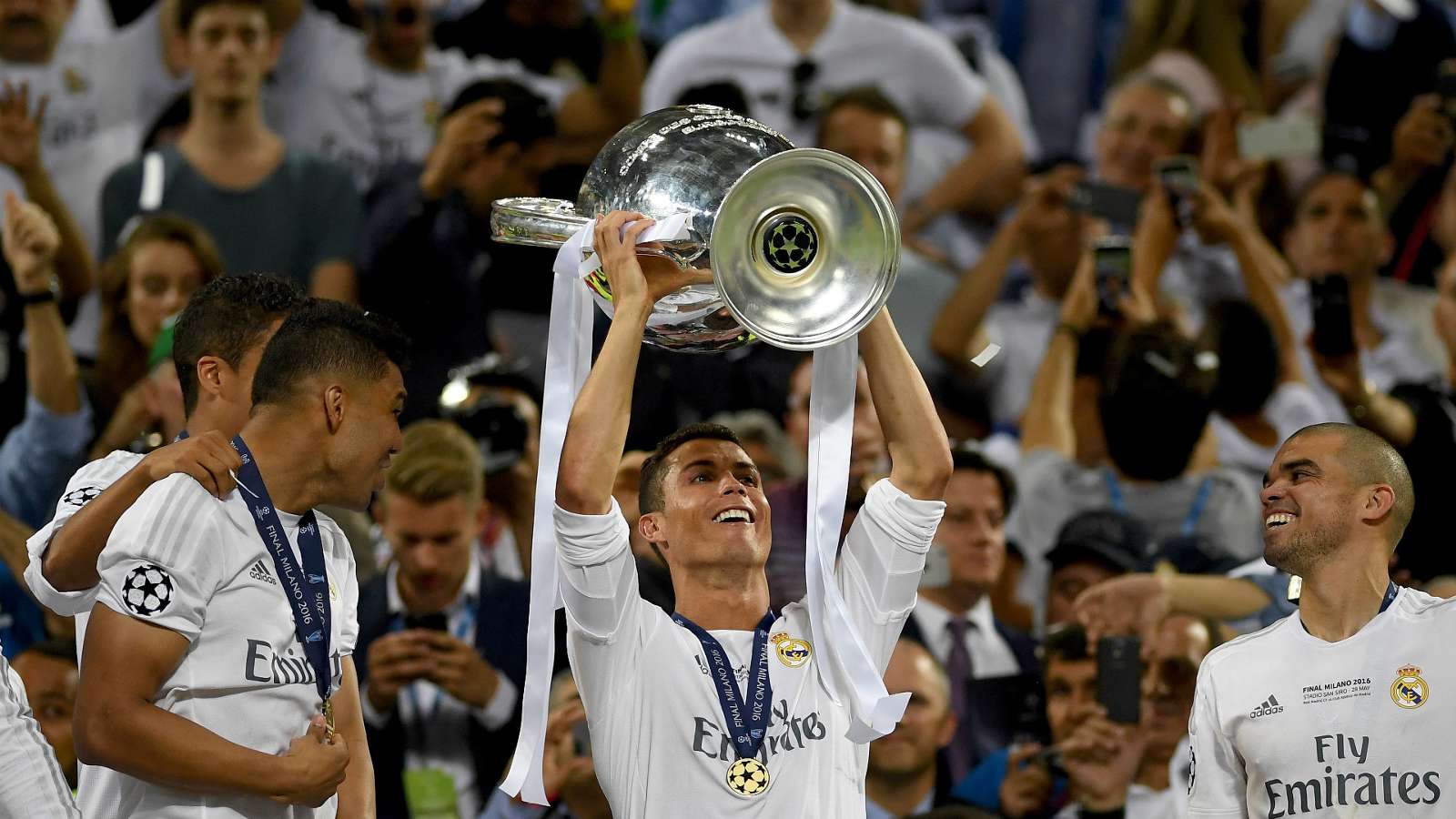Cristiano Ronaldo's trophies The 15 Real Madrid titles he's won