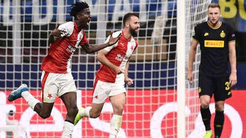 Olayinka wins third consecutive Czech First League title with Slavia Prague