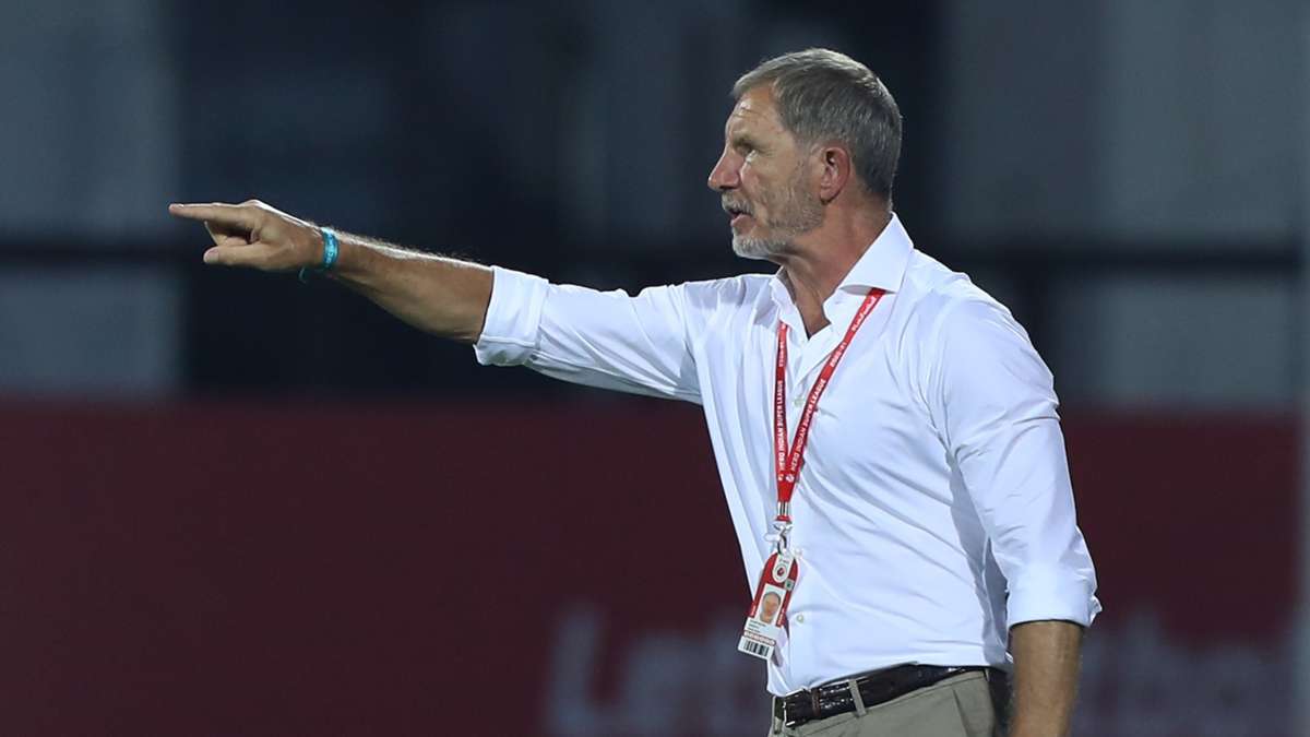 Ntseki backs Baxter to bring back Kaizer Chiefs' glory ...