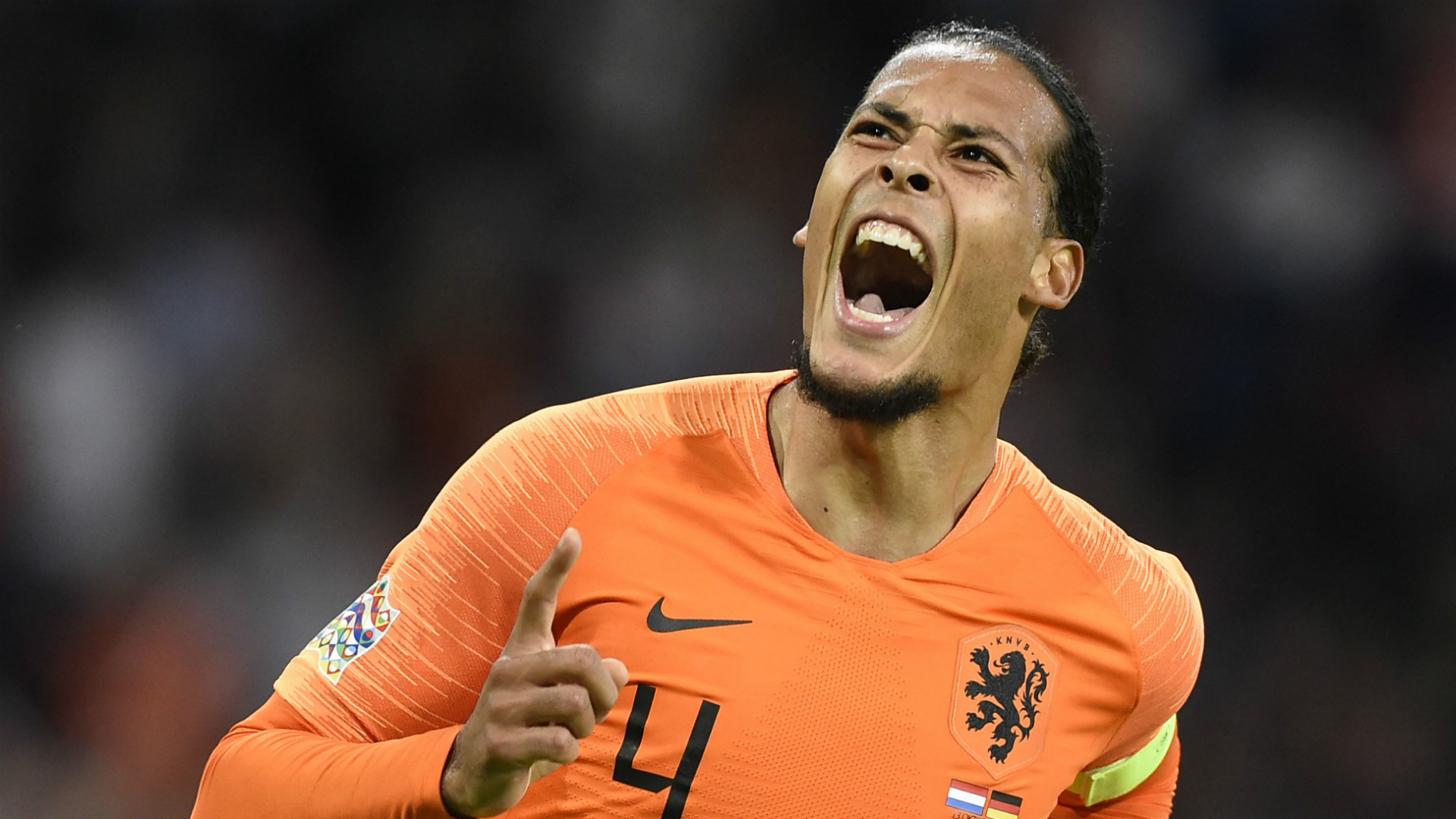 Virgil van Dijk Hollanti 2018-19