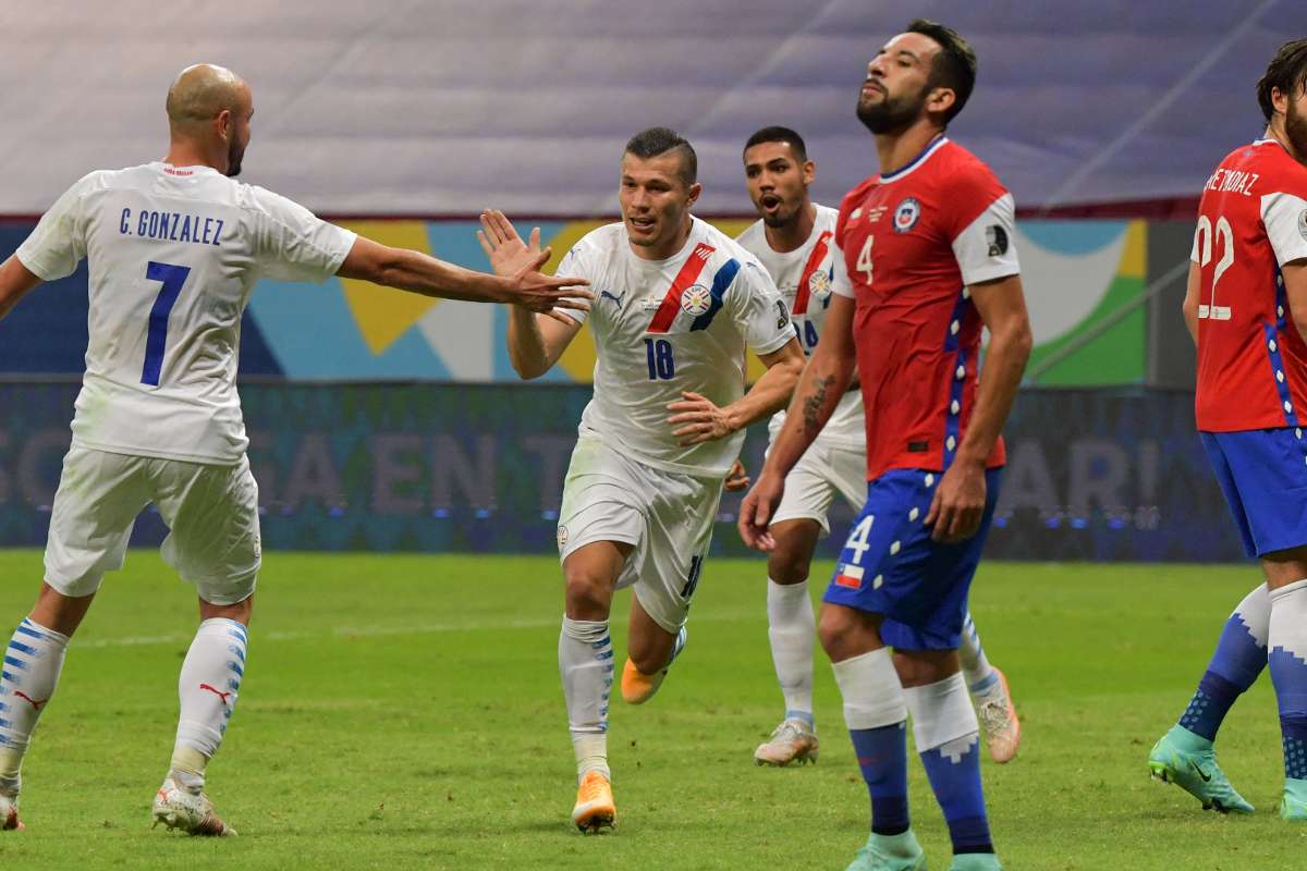 Hora partido chile paraguay