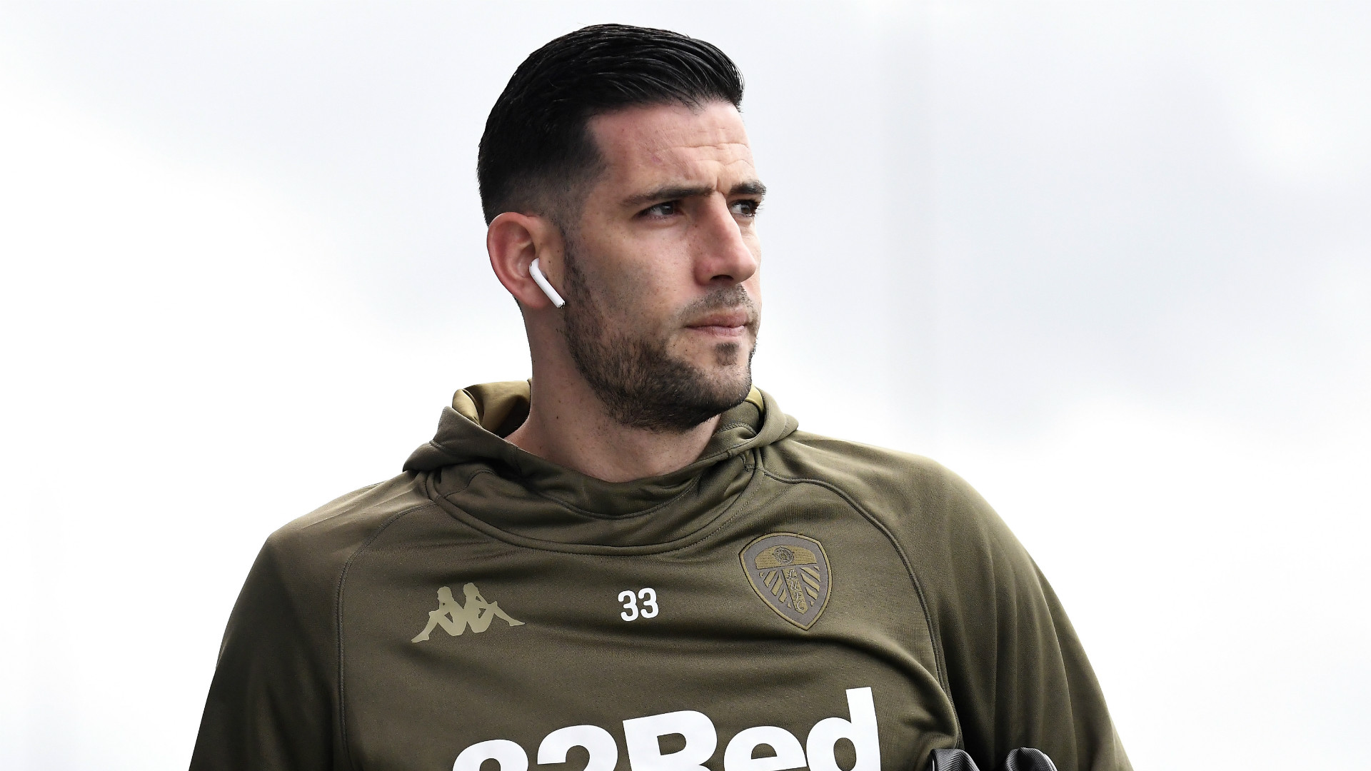 Leeds, Casilla rischia una maxi squalifica: insulto razzista ad un avversario | Goal.com