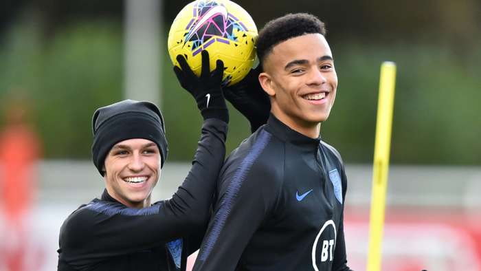 Phil Foden, Mason Greenwood, England training