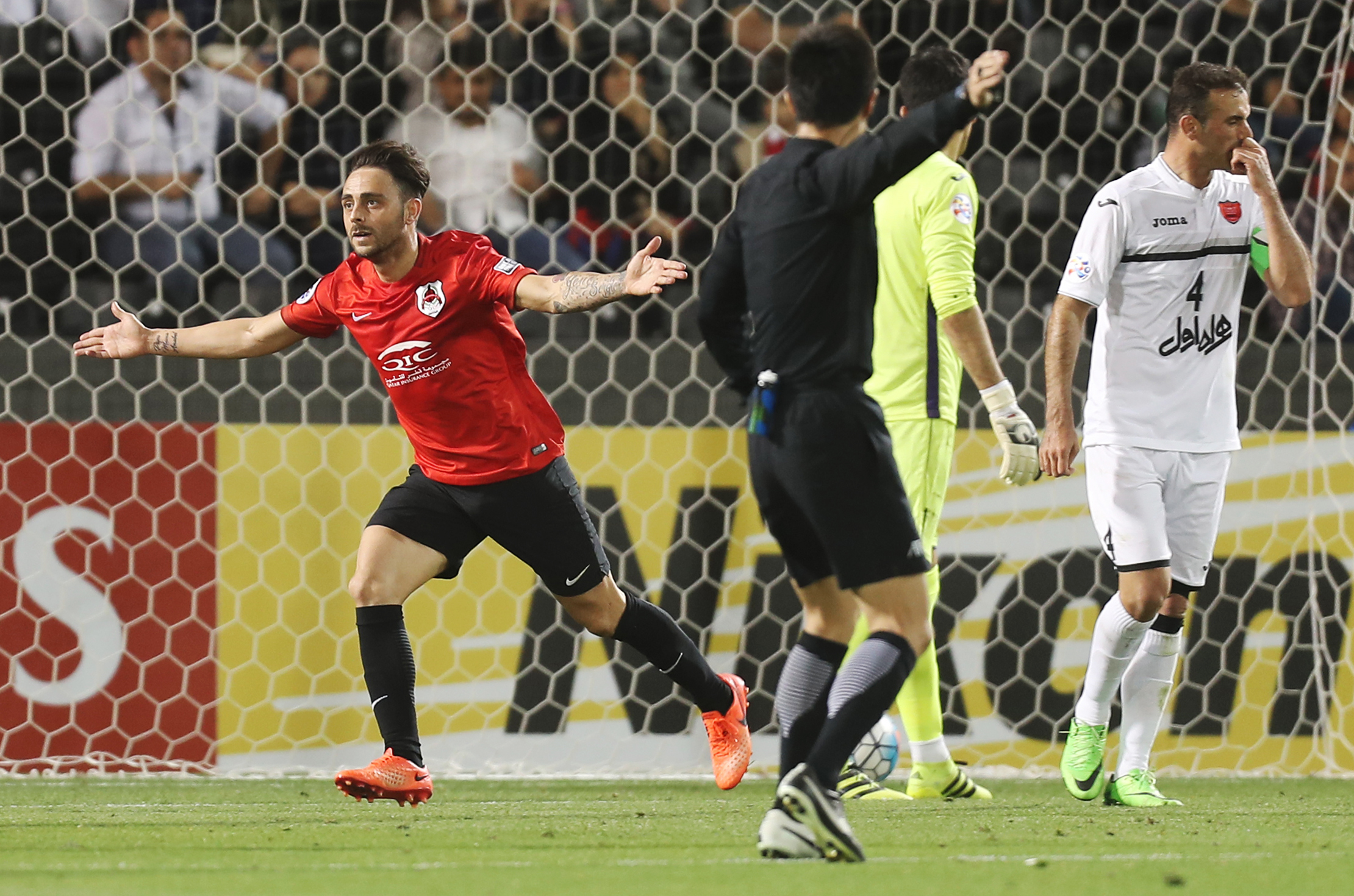 Afc Champions League 2017 Matchday 3 Roundup Al Rayyan Down Persepolis While Kashima Antlers Bounce Back In Group E Goal Com
