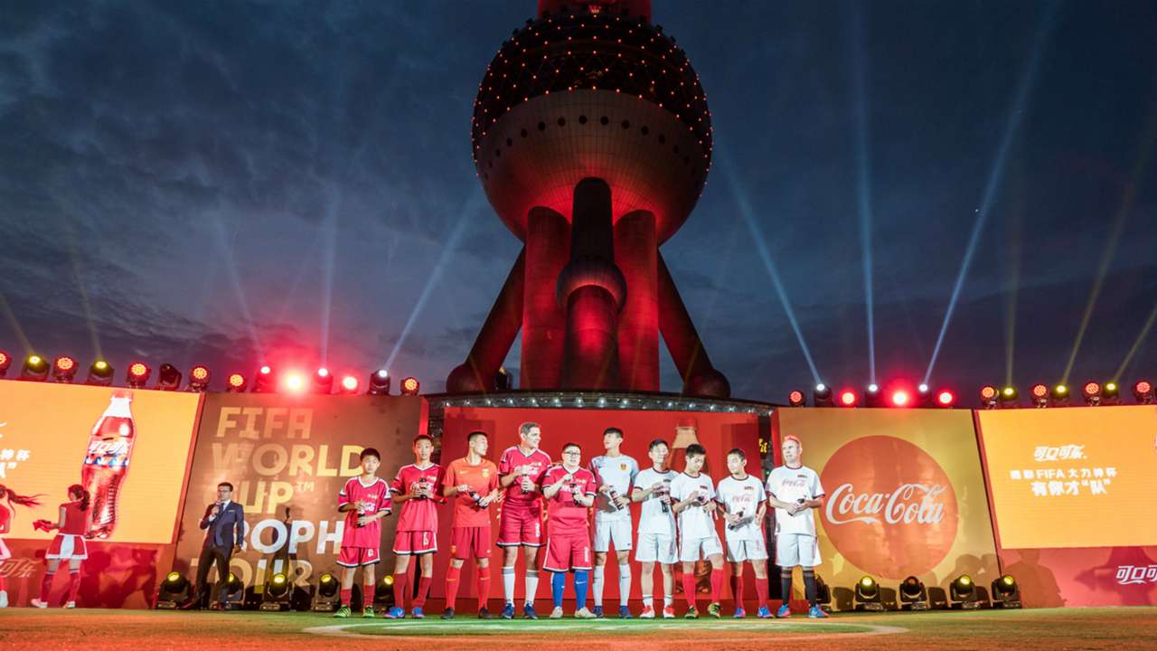 Sensationnel Shanghai Le Trophy Tour de la Coupe du Monde par Coca