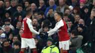 Alexis Sánchez - Alexandre Lacazette