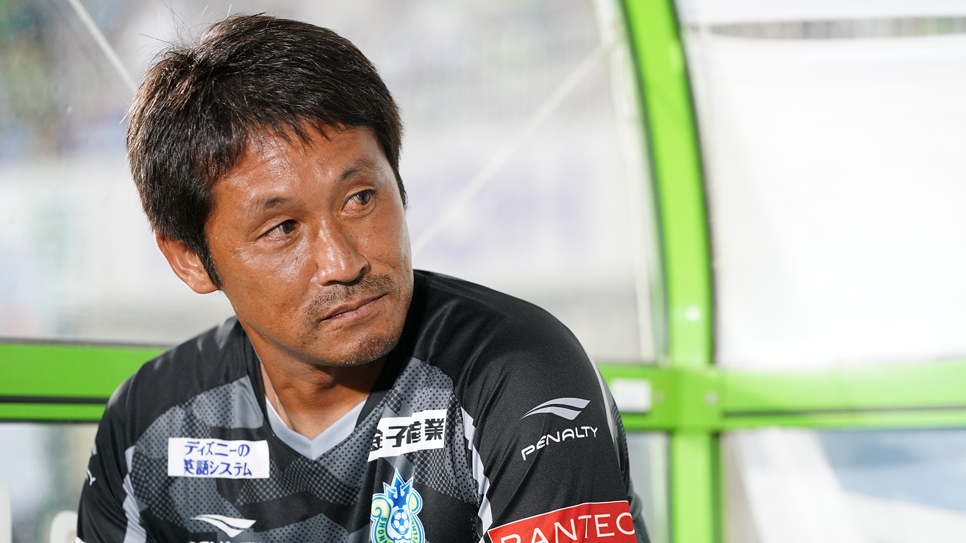 パワハラ報道から試合日まで 湘南の一週間 指揮官 選手 フロント サポーターは何を思うか Goal Com