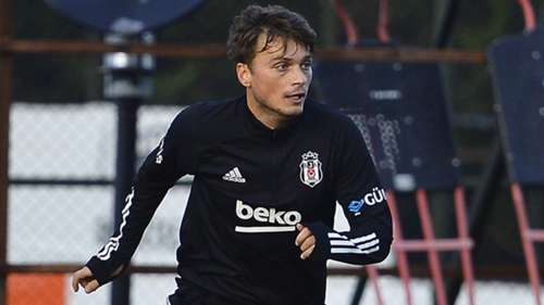Adam Lajik Besiktas