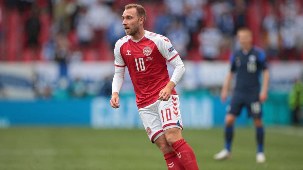 Football world offers support to Eriksen after collapse ...
