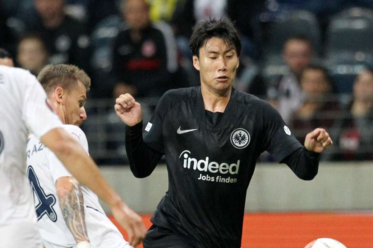 動画 鎌田フル出場のフランクフルト フェネルバフチェとドロー 長谷部は出番なし Goal Com 動画 鎌田フル出場のフランクフルト フェネルバフチェとドロー 長谷部は出番なし Goal Com