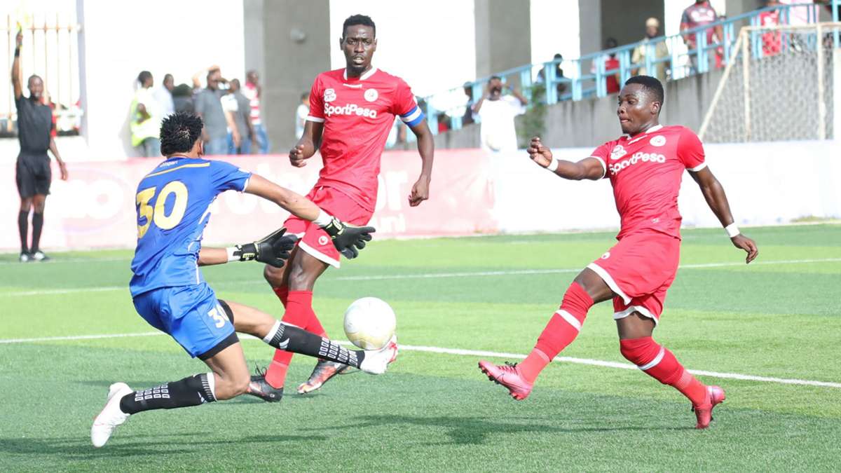 Simba SC need to beat Yanga SC in the derby to reduce the gap