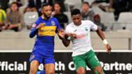 Mhlengi Cele of AmaZulu takes on Taariq Fielies of Cape Town City