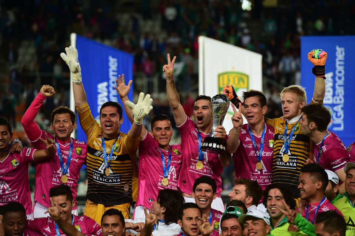 En México, ¿quién tiene más títulos de Ligas, Copa MX, Supercopas y