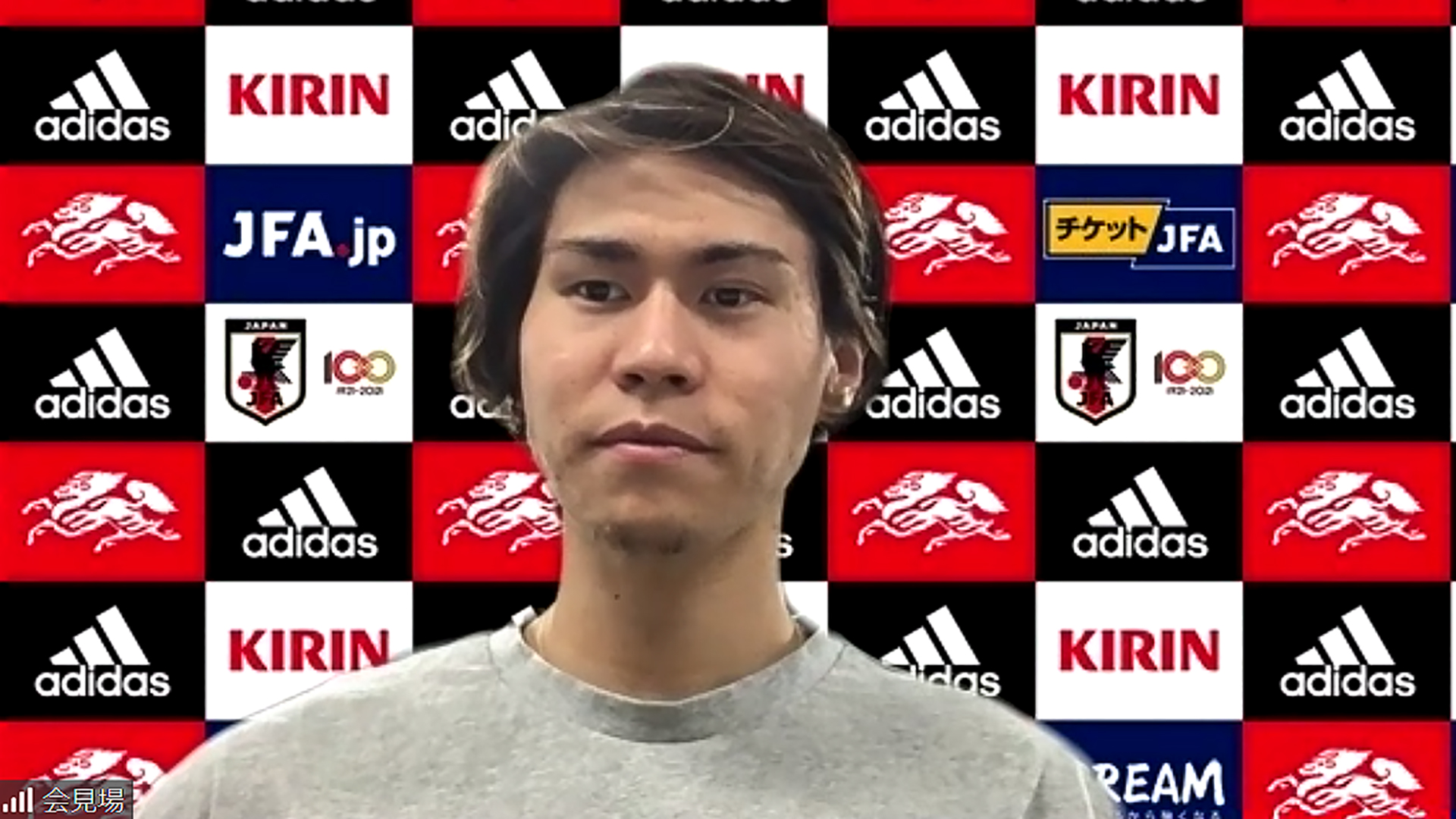 橋本拳人 ゴールは良かったけど 自分の仕事ではない 代表初得点も反省を口に Goal Com 橋本拳人 ゴールは良かったけど 自分の仕事ではない 代表初得点も反省を口に Goal Com