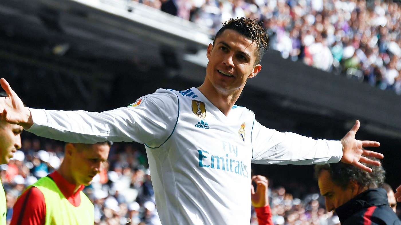 ¿Cuál es el patrimonio neto de Cristiano Ronaldo y cuánto dinero gana