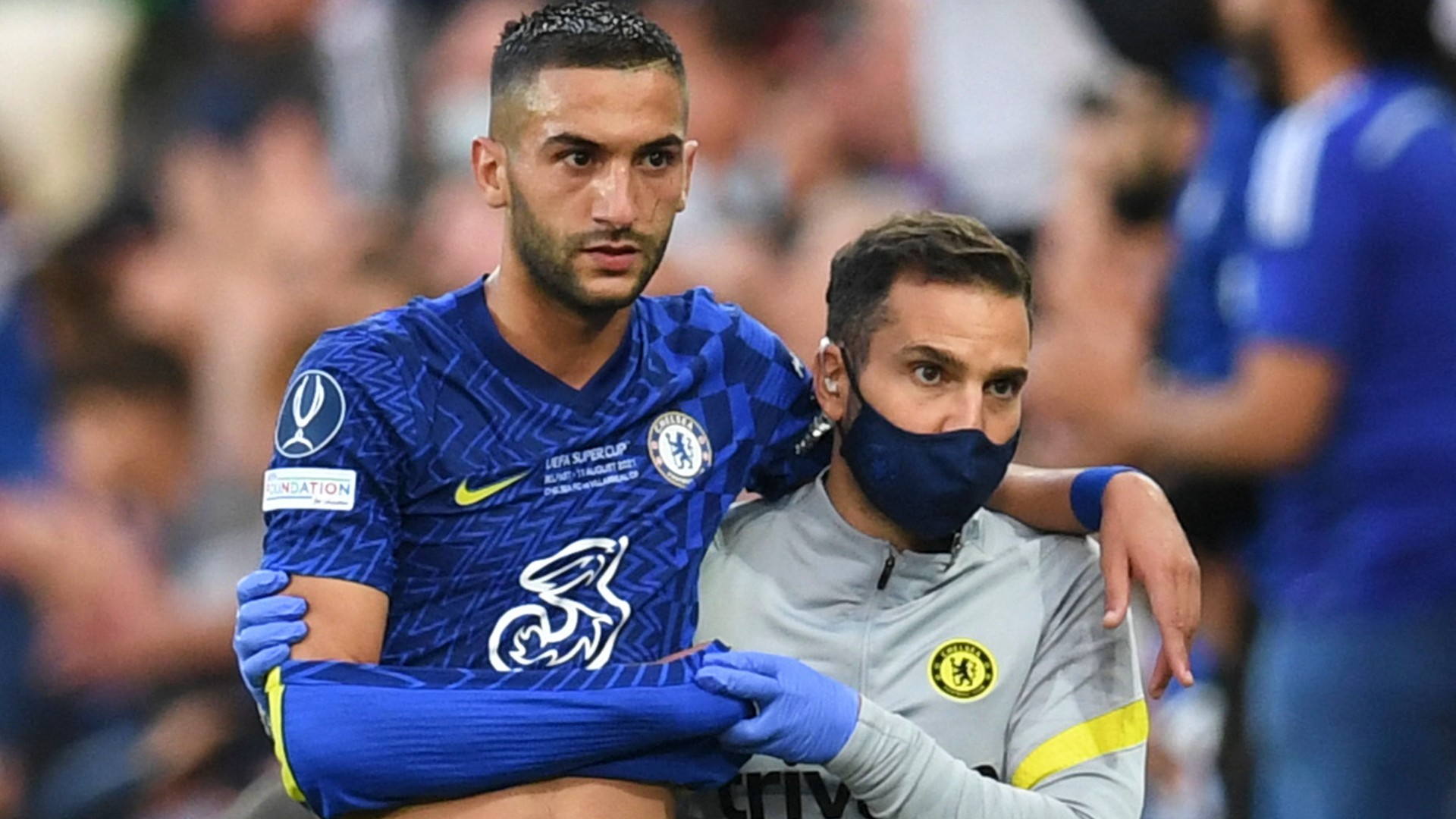 開幕目前でチェルシーに暗雲 ツィエクがuefaスーパーカップで負傷 Goal Com 開幕目前でチェルシーに暗雲 ツィエクがuefaスーパーカップで負傷 Goal Com